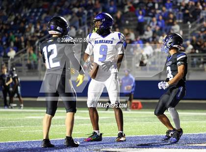 Thumbnail 3 in Raytown @ Grain Valley (MSHSAA Class 5 District 7 Championship) photogallery.