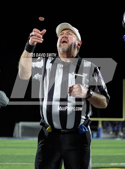 Thumbnail 1 in Raytown @ Grain Valley (MSHSAA Class 5 District 7 Championship) photogallery.