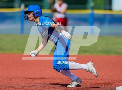 Thumbnail 3 in Liberty @ Snohomish (WIAA 3A Semi Final) photogallery.