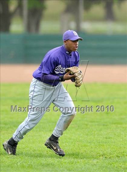 Thumbnail 1 in Florin vs. Sacramento (Land Park Easter Tournament) photogallery.