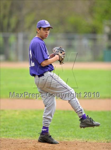 Thumbnail 2 in Florin vs. Sacramento (Land Park Easter Tournament) photogallery.