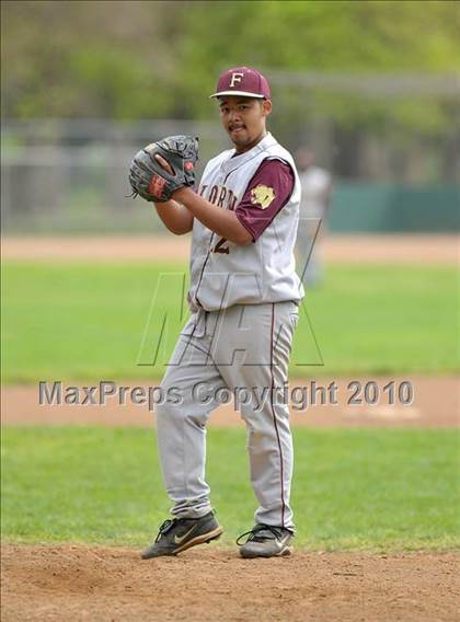 Thumbnail 2 in Florin vs. Sacramento (Land Park Easter Tournament) photogallery.