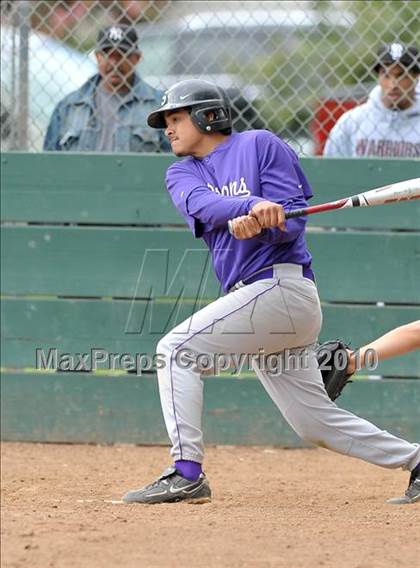 Thumbnail 2 in Florin vs. Sacramento (Land Park Easter Tournament) photogallery.