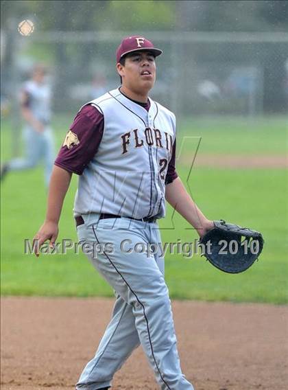 Thumbnail 2 in Florin vs. Sacramento (Land Park Easter Tournament) photogallery.