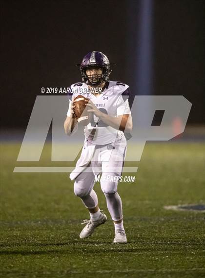 Thumbnail 1 in Fayetteville @ Bryant (AAA 7A Quarterfinal) photogallery.