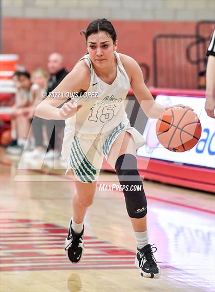 Thumbnail 1 in Aliso Niguel vs. Mater Dei photogallery.