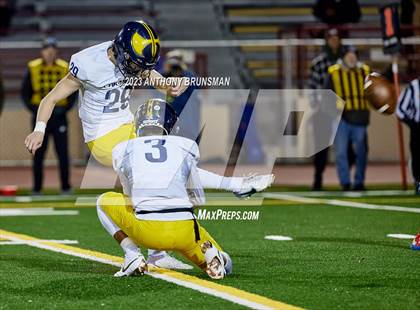 Thumbnail 3 in Oak Ridge vs. Folsom (CIF SJS D1 Final) photogallery.