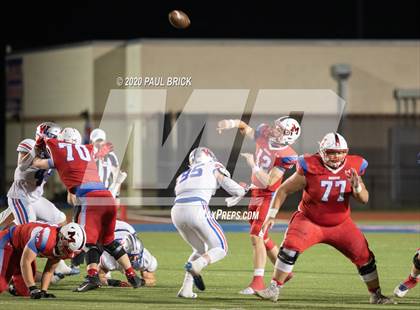 Thumbnail 3 in Westlake vs Waco Midway photogallery.
