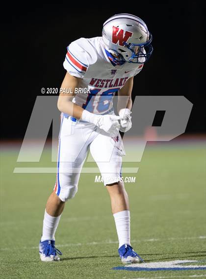 Thumbnail 2 in Westlake vs Waco Midway photogallery.