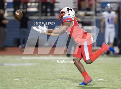 Thumbnail 1 in Westlake vs Waco Midway photogallery.