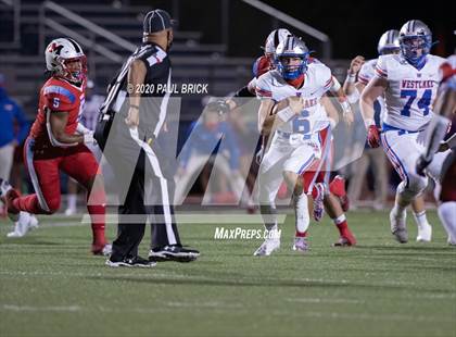 Thumbnail 1 in Westlake vs Waco Midway photogallery.