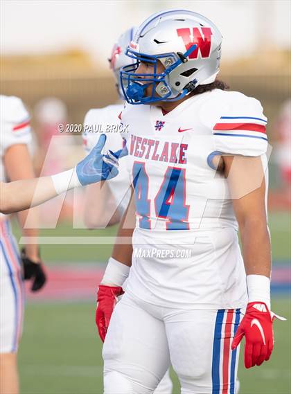 Thumbnail 1 in Westlake vs Waco Midway photogallery.