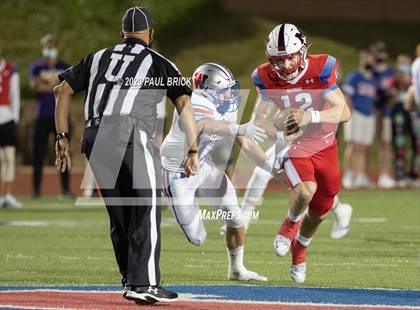 Thumbnail 1 in Westlake vs Waco Midway photogallery.