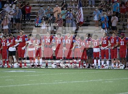 Thumbnail 1 in Westlake vs Waco Midway photogallery.