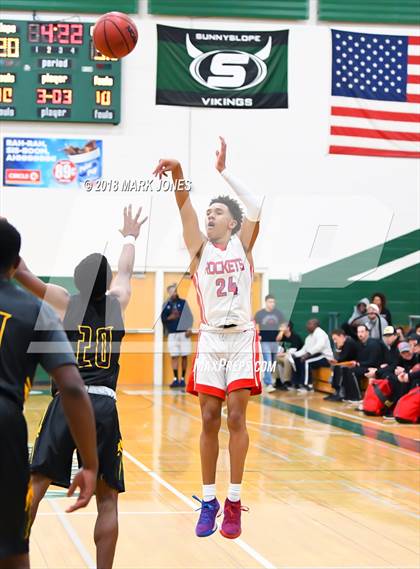 Thumbnail 3 in Peoria vs. Moon Valley (Sunnyslope Hoopsgiving Tournament)  photogallery.