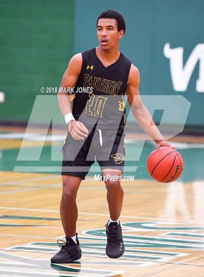 Thumbnail 2 in Peoria vs. Moon Valley (Sunnyslope Hoopsgiving Tournament)  photogallery.