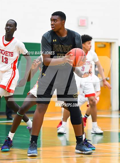 Thumbnail 2 in Peoria vs. Moon Valley (Sunnyslope Hoopsgiving Tournament)  photogallery.