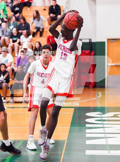 Thumbnail 2 in Peoria vs. Moon Valley (Sunnyslope Hoopsgiving Tournament)  photogallery.