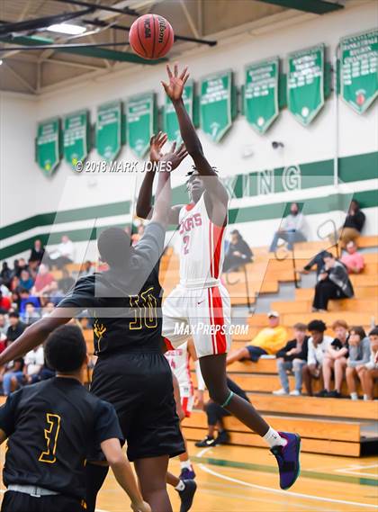 Thumbnail 2 in Peoria vs. Moon Valley (Sunnyslope Hoopsgiving Tournament)  photogallery.