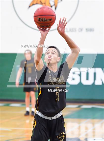 Thumbnail 2 in Peoria vs. Moon Valley (Sunnyslope Hoopsgiving Tournament)  photogallery.