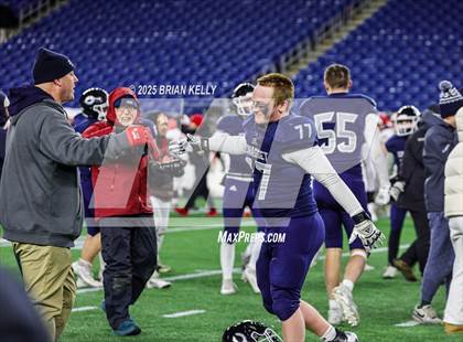 Thumbnail 3 in Cohasset vs Amesbury (MIAA Division 7 Final) photogallery.