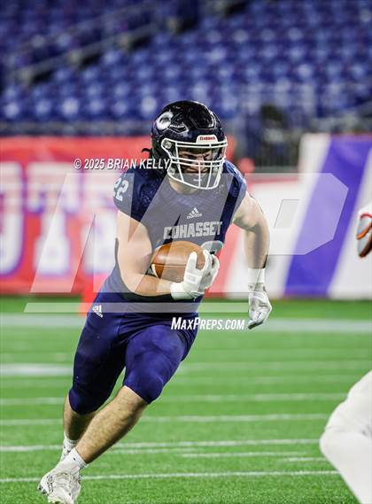 Thumbnail 2 in Cohasset vs Amesbury (MIAA Division 7 Final) photogallery.