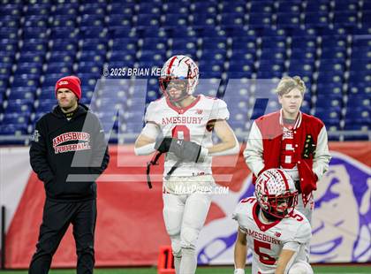 Thumbnail 2 in Cohasset vs Amesbury (MIAA Division 7 Final) photogallery.