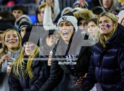 Thumbnail 3 in Cohasset vs Amesbury (MIAA Division 7 Final) photogallery.