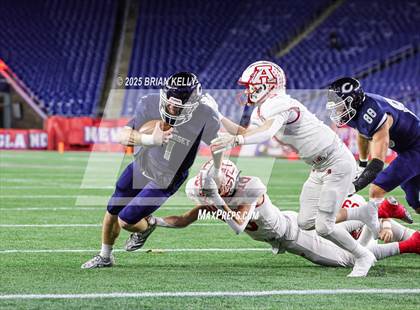 Thumbnail 3 in Cohasset vs Amesbury (MIAA Division 7 Final) photogallery.