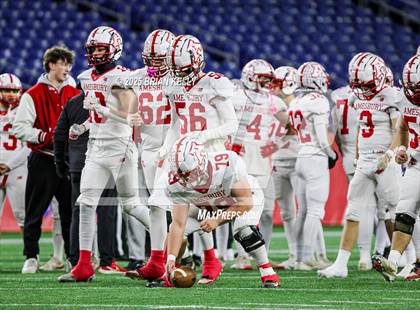 Thumbnail 3 in Cohasset vs Amesbury (MIAA Division 7 Final) photogallery.