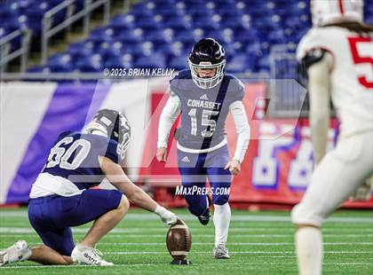 Thumbnail 1 in Cohasset vs Amesbury (MIAA Division 7 Final) photogallery.