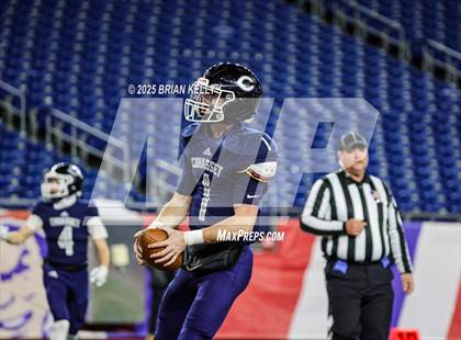Thumbnail 1 in Cohasset vs Amesbury (MIAA Division 7 Final) photogallery.