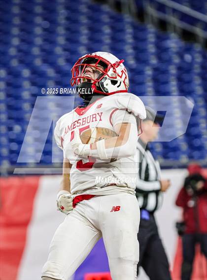 Thumbnail 1 in Cohasset vs Amesbury (MIAA Division 7 Final) photogallery.
