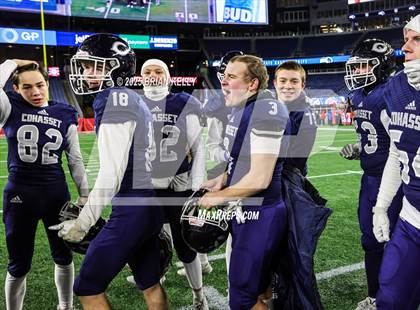 Thumbnail 2 in Cohasset vs Amesbury (MIAA Division 7 Final) photogallery.