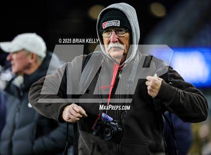 Thumbnail 2 in Cohasset vs Amesbury (MIAA Division 7 Final) photogallery.