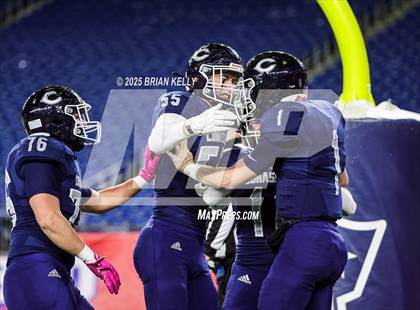 Thumbnail 1 in Cohasset vs Amesbury (MIAA Division 7 Final) photogallery.