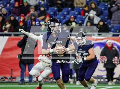 Thumbnail 3 in Cohasset vs Amesbury (MIAA Division 7 Final) photogallery.