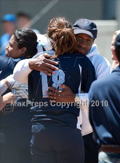 Thumbnail 1 in Santana vs University City (CIF SDS D3 Final) photogallery.