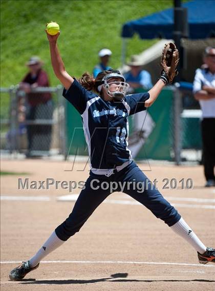 Thumbnail 1 in Santana vs University City (CIF SDS D3 Final) photogallery.