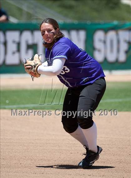 Thumbnail 1 in Santana vs University City (CIF SDS D3 Final) photogallery.