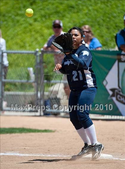 Thumbnail 3 in Santana vs University City (CIF SDS D3 Final) photogallery.