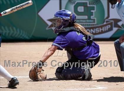 Thumbnail 2 in Santana vs University City (CIF SDS D3 Final) photogallery.
