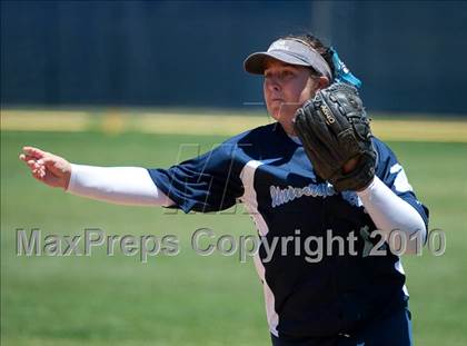 Thumbnail 3 in Santana vs University City (CIF SDS D3 Final) photogallery.