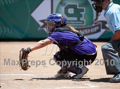 Thumbnail 3 in Santana vs University City (CIF SDS D3 Final) photogallery.