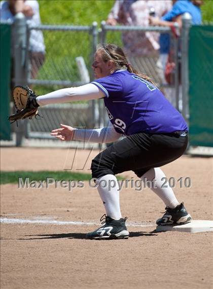 Thumbnail 1 in Santana vs University City (CIF SDS D3 Final) photogallery.
