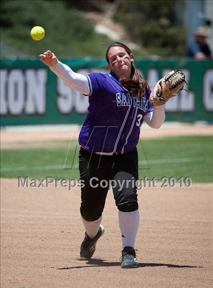 Thumbnail 3 in Santana vs University City (CIF SDS D3 Final) photogallery.