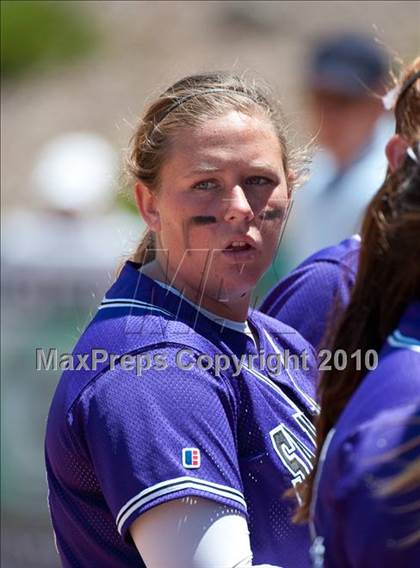 Thumbnail 2 in Santana vs University City (CIF SDS D3 Final) photogallery.