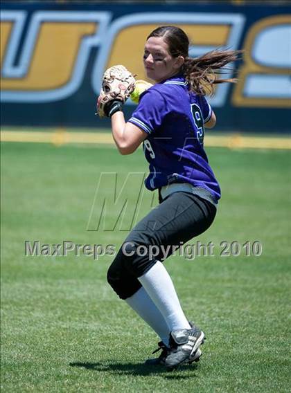 Thumbnail 1 in Santana vs University City (CIF SDS D3 Final) photogallery.