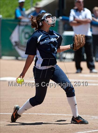 Thumbnail 2 in Santana vs University City (CIF SDS D3 Final) photogallery.