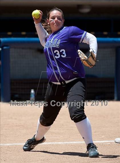 Thumbnail 2 in Santana vs University City (CIF SDS D3 Final) photogallery.